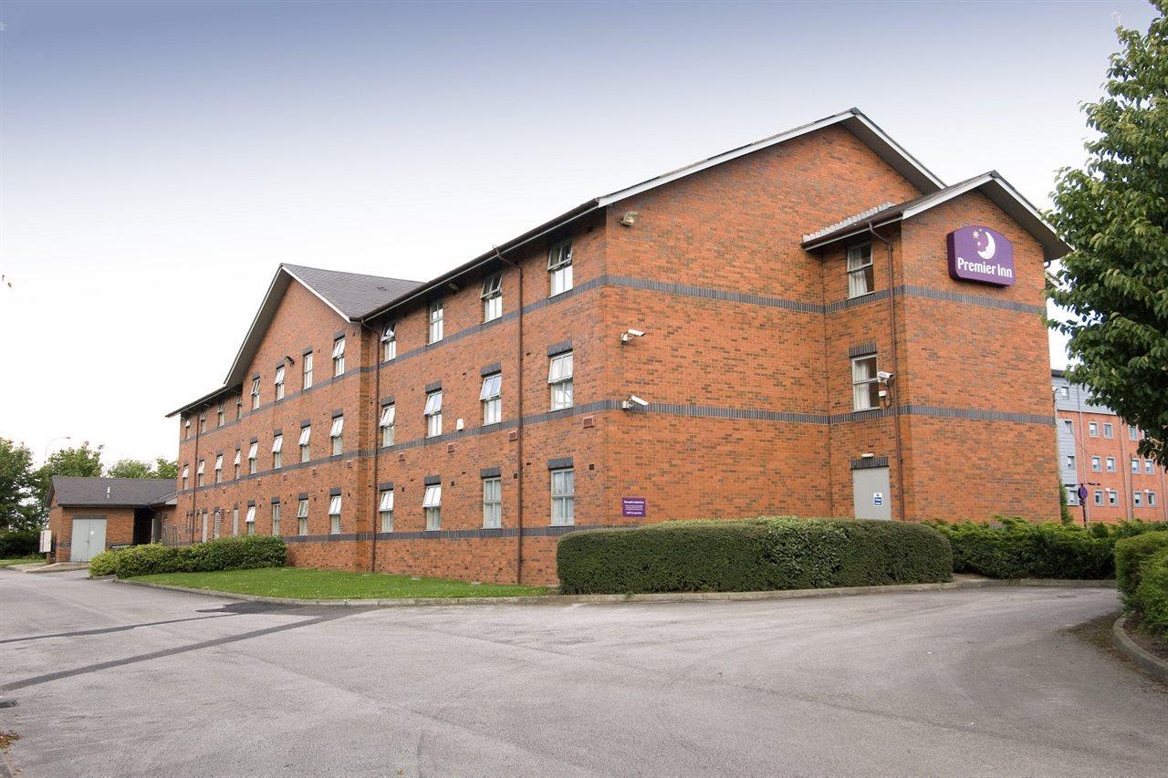Premier Inn Sheffield Arena Экстерьер фото