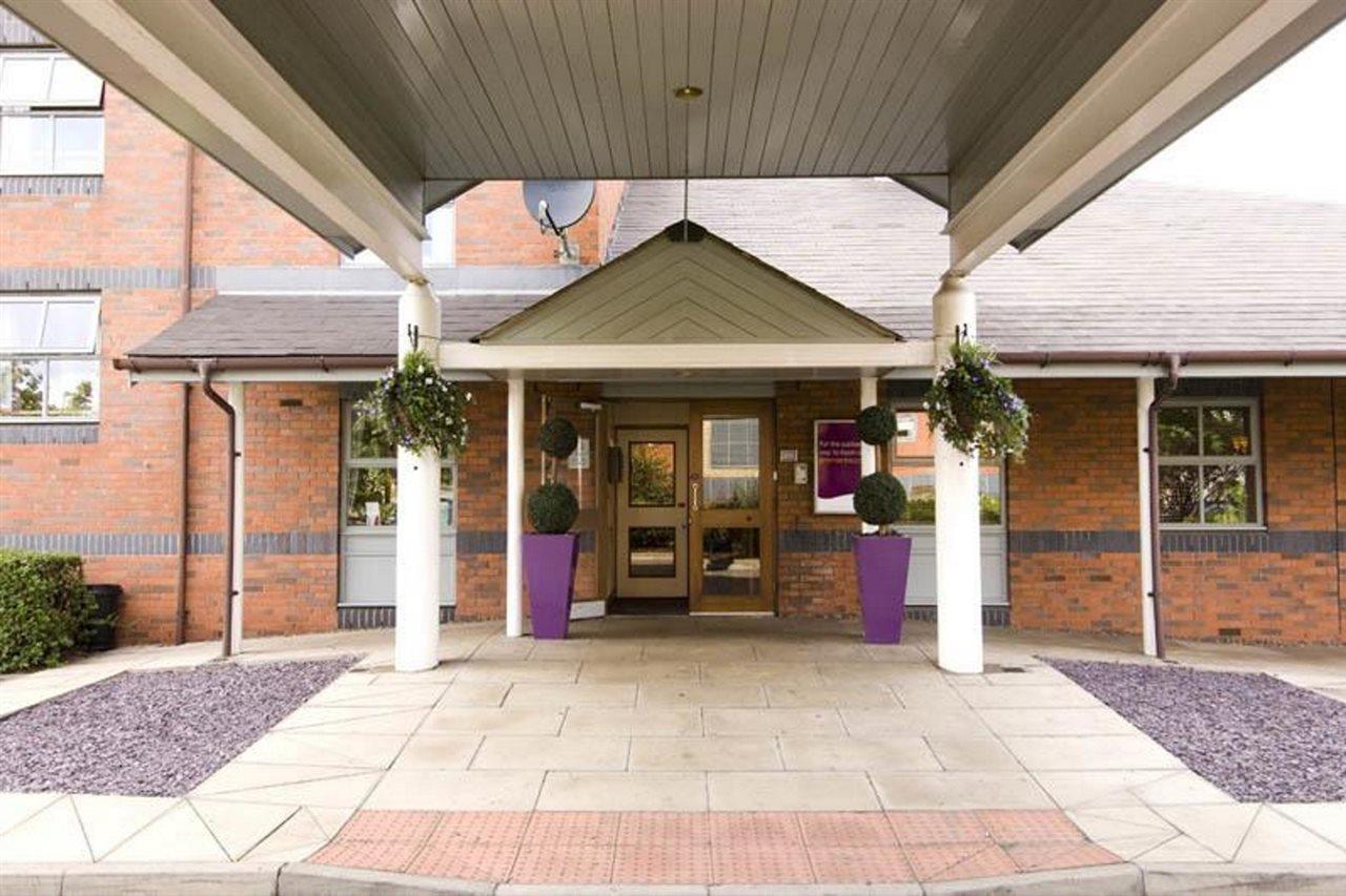Premier Inn Sheffield Arena Экстерьер фото